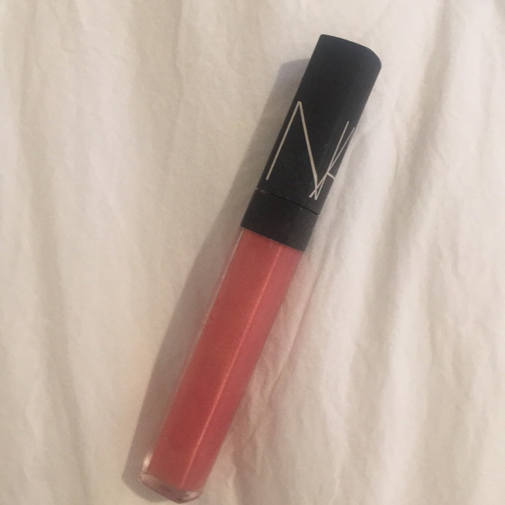 NARS lip gloss in Orgasm